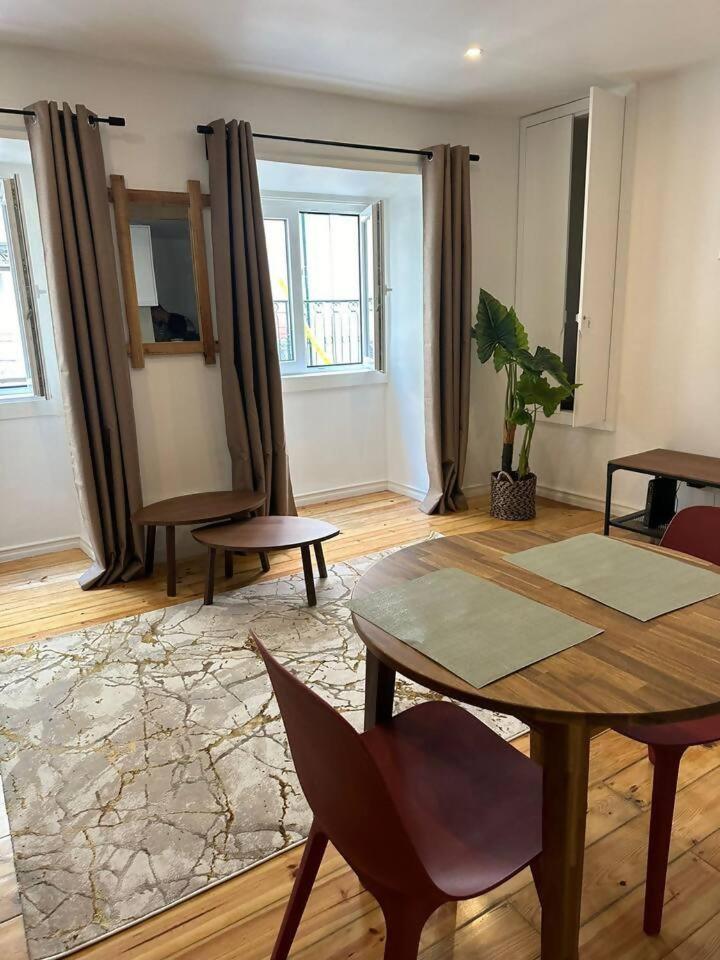 Chic Apartmentrua Verde Lisbon Luaran gambar